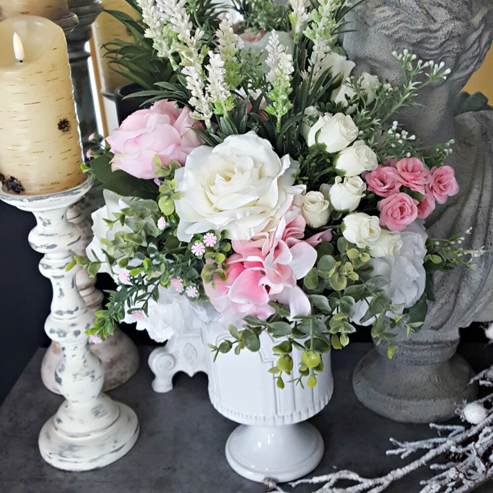 NEW! EXQUISITE Shabby ROSES CHIC Centerpiece FLORAL - Picture 2 of 6